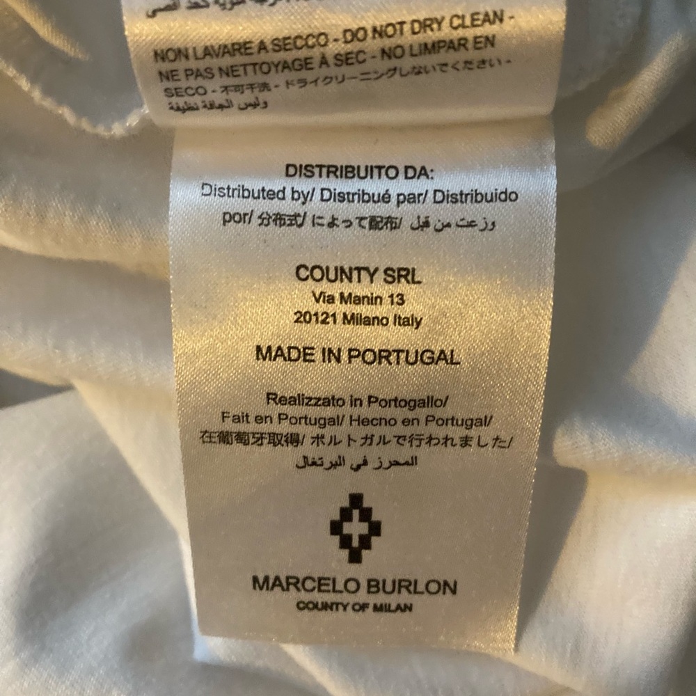Marcelo Burlon County of Milan Black and White Graphic Tee - Picture 8 of 8
